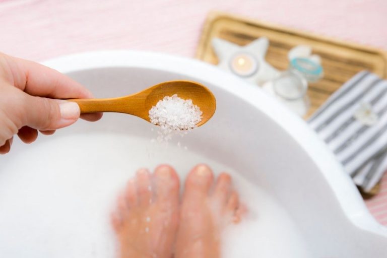 Can I Soak My Feet In Epsom Salt While Pregnant?