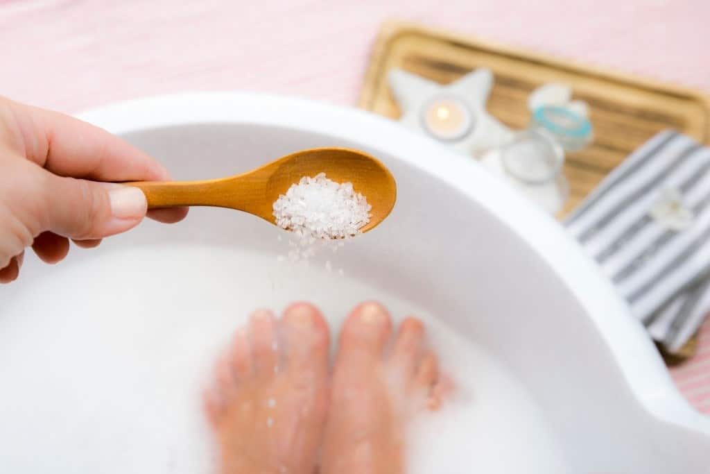 Can I Soak My Feet In Hot Water During Pregnancy