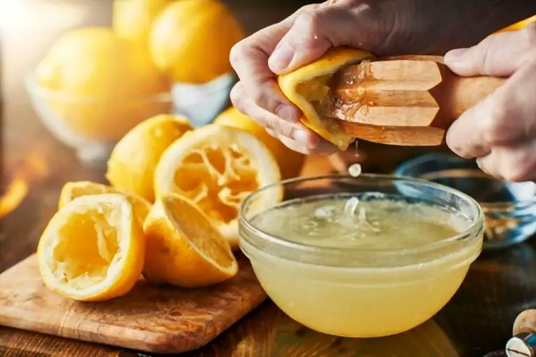 Does Lemon Juice Get Rid Of Blackheads? The Real Benefits of Lemon