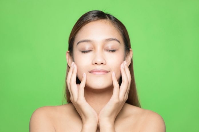 damaged skin barrier symptoms damaged skin barrier symptoms