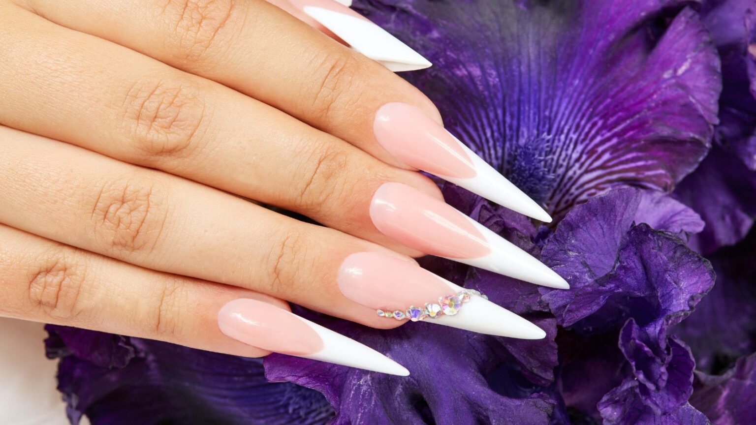 20 Amazing Benefits Of Long Nails You Must Know